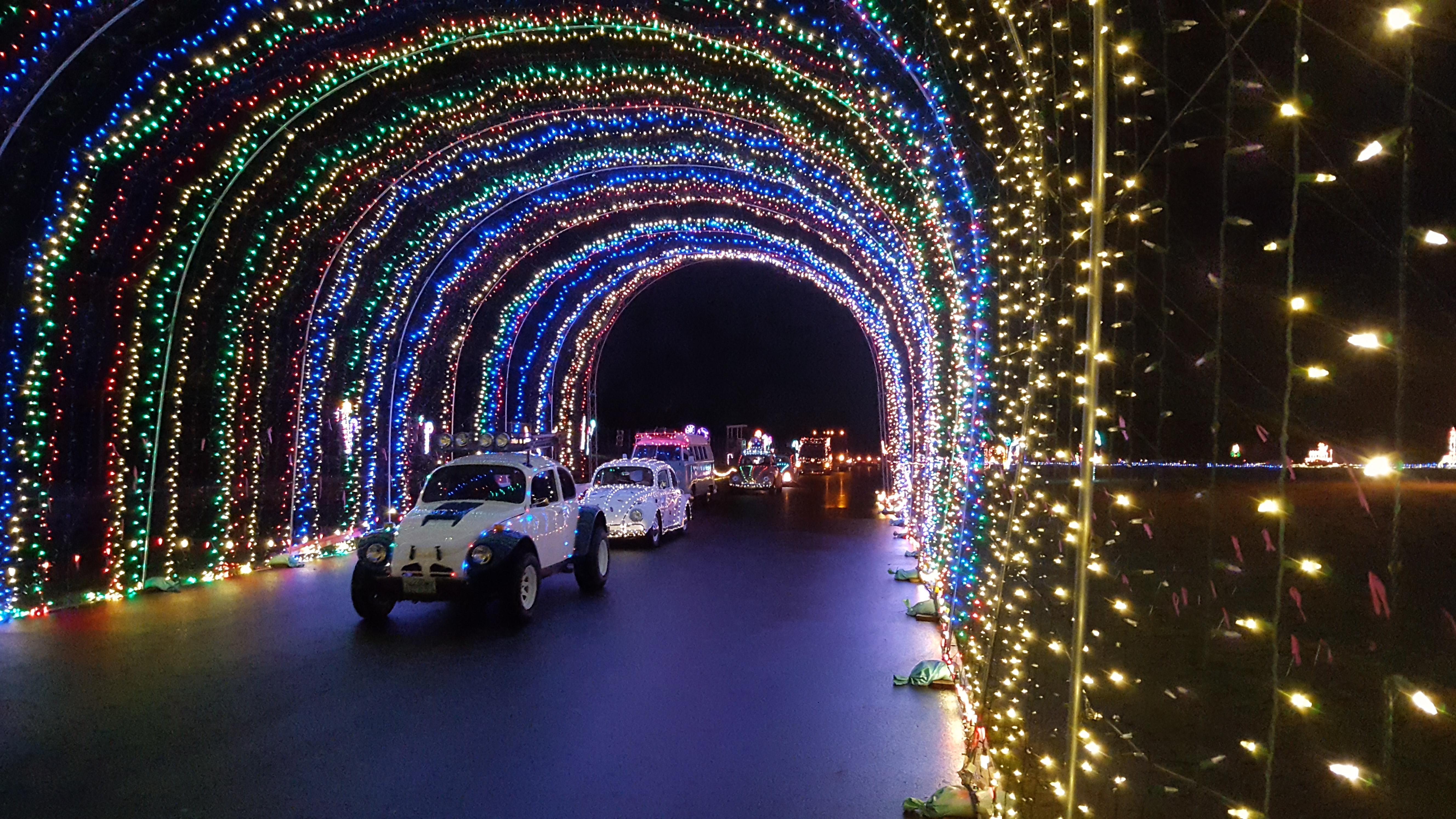 Holiday Light Show to Open Nov. 29, Helps Families in Need (Photo)