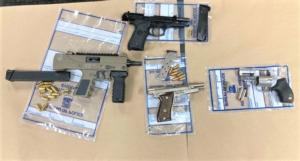 Guns_Seized_21114156e.jpg