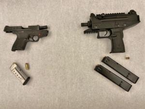 Guns_21170586.jpg