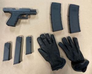 Gun_and_Magazines.jpg